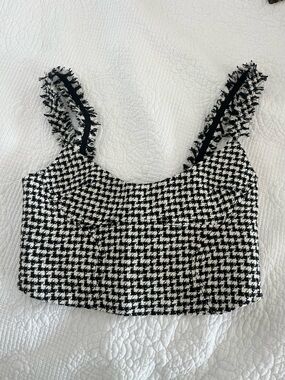 Zara Black and White Houndstooth Cropped Tank Top